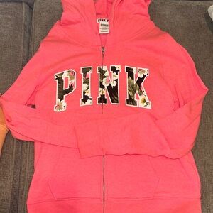 Women’s Hoodie/Zip Up bundle 10pcs